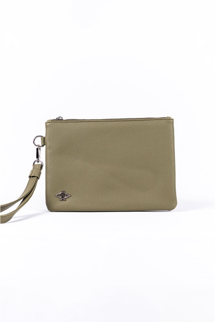 Yaya Clutch