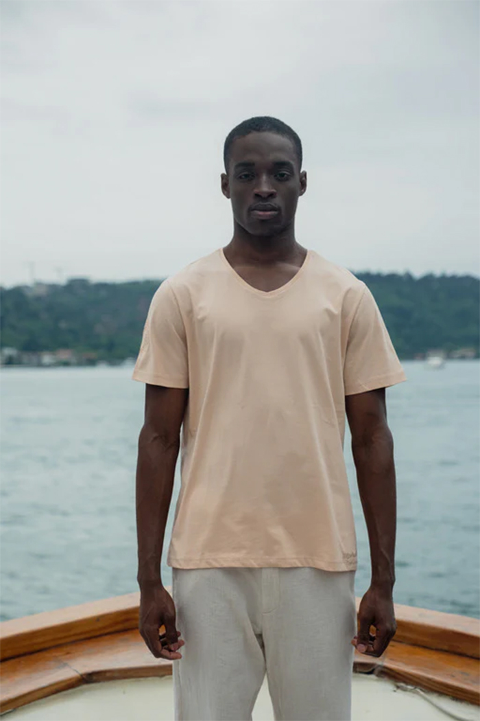 Minimal Kaplan T-Shirt