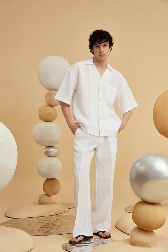 WHITE LEG PANTS IN PEARL LINEN