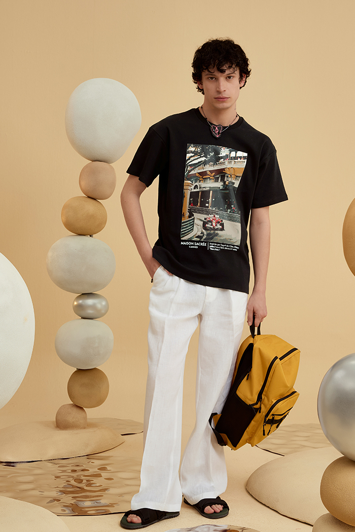 Larvotto Siyah Baskılı Tshirt