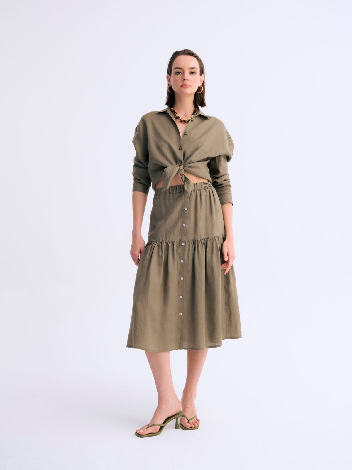 Pure Haki Form Klasik Keten Gömlek