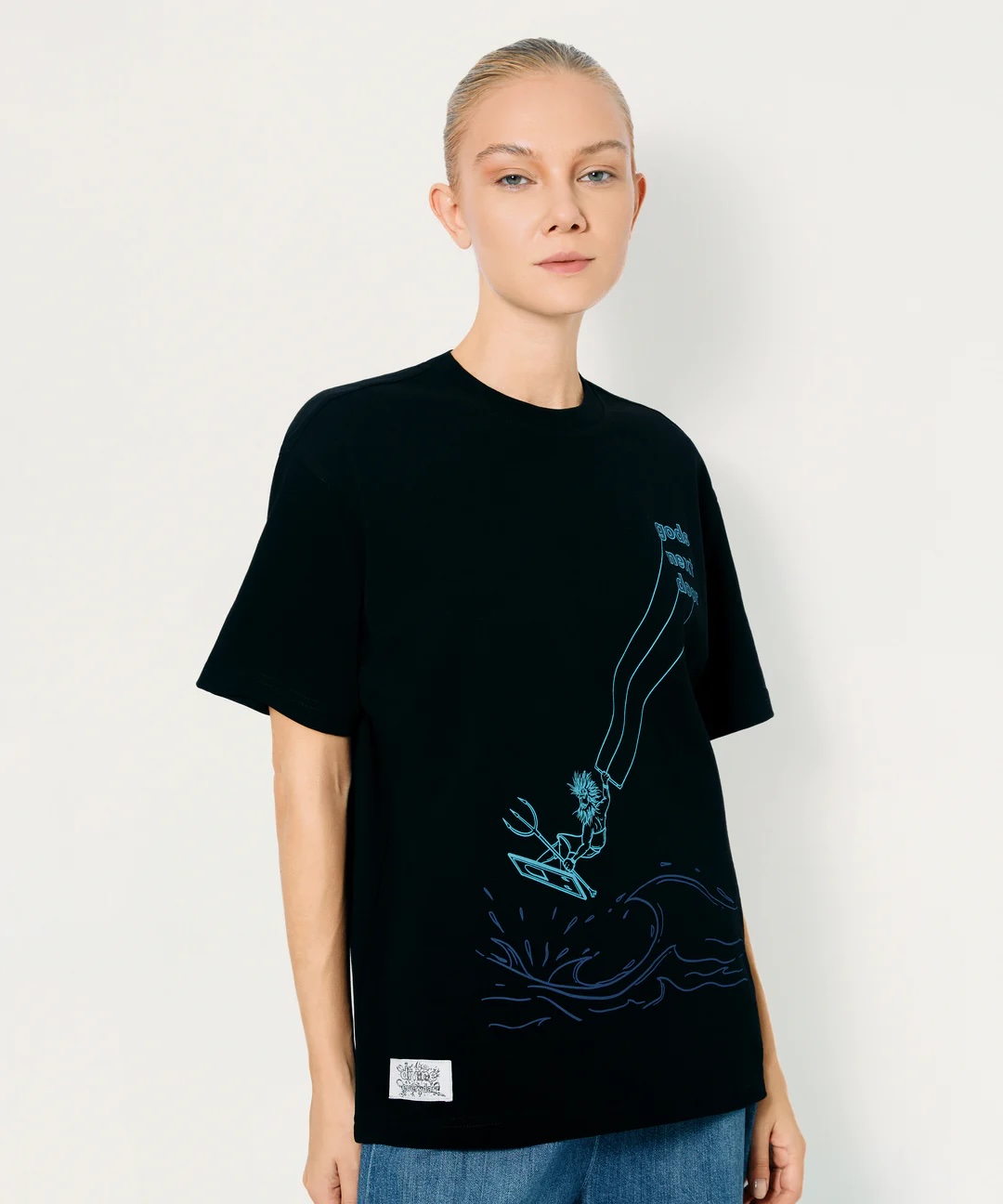 Making Waves… Literally Siyah