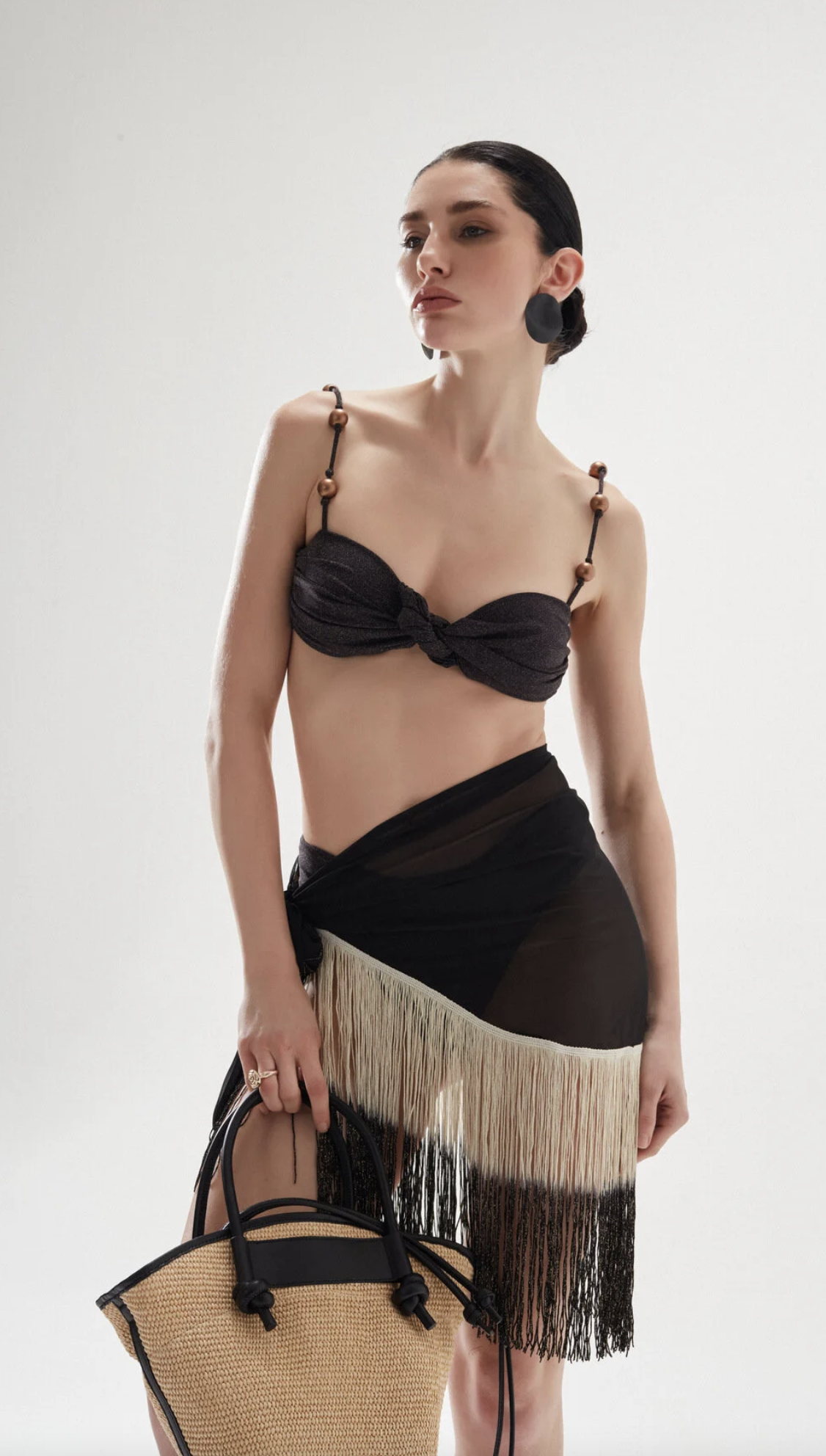 Simli kumaş boncuklu bikini takımı