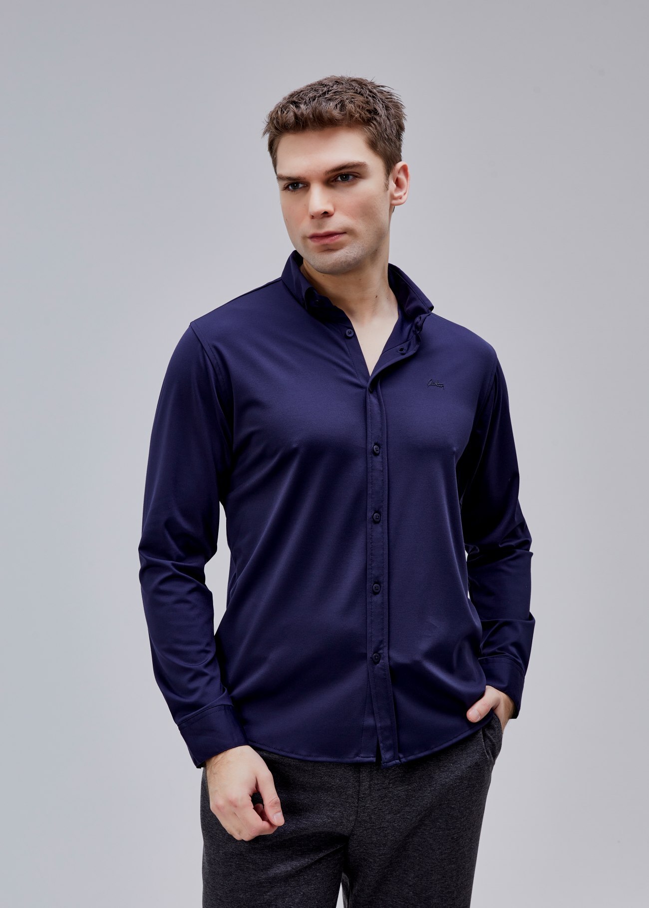 Lacivert Renk Uzun Kol Polyester Gömlek