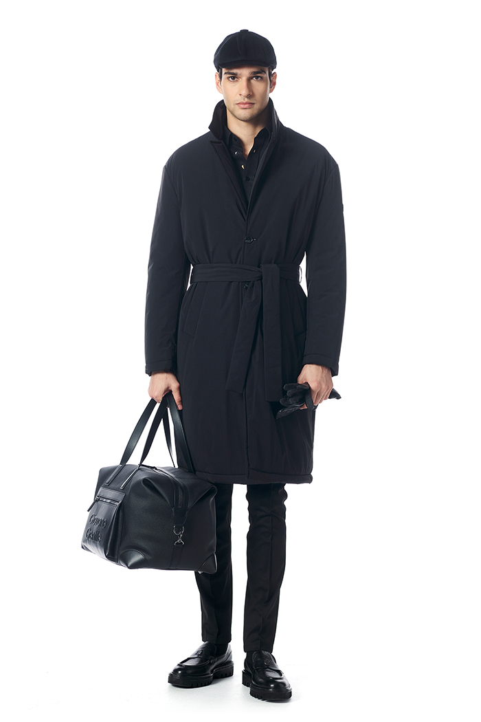 Giovane Gentile Mont / Kaban Siyah