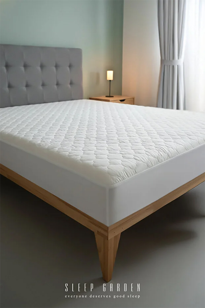 Natura Collection Fitted Sıvı Geçirmez Alez Tela Çantalı