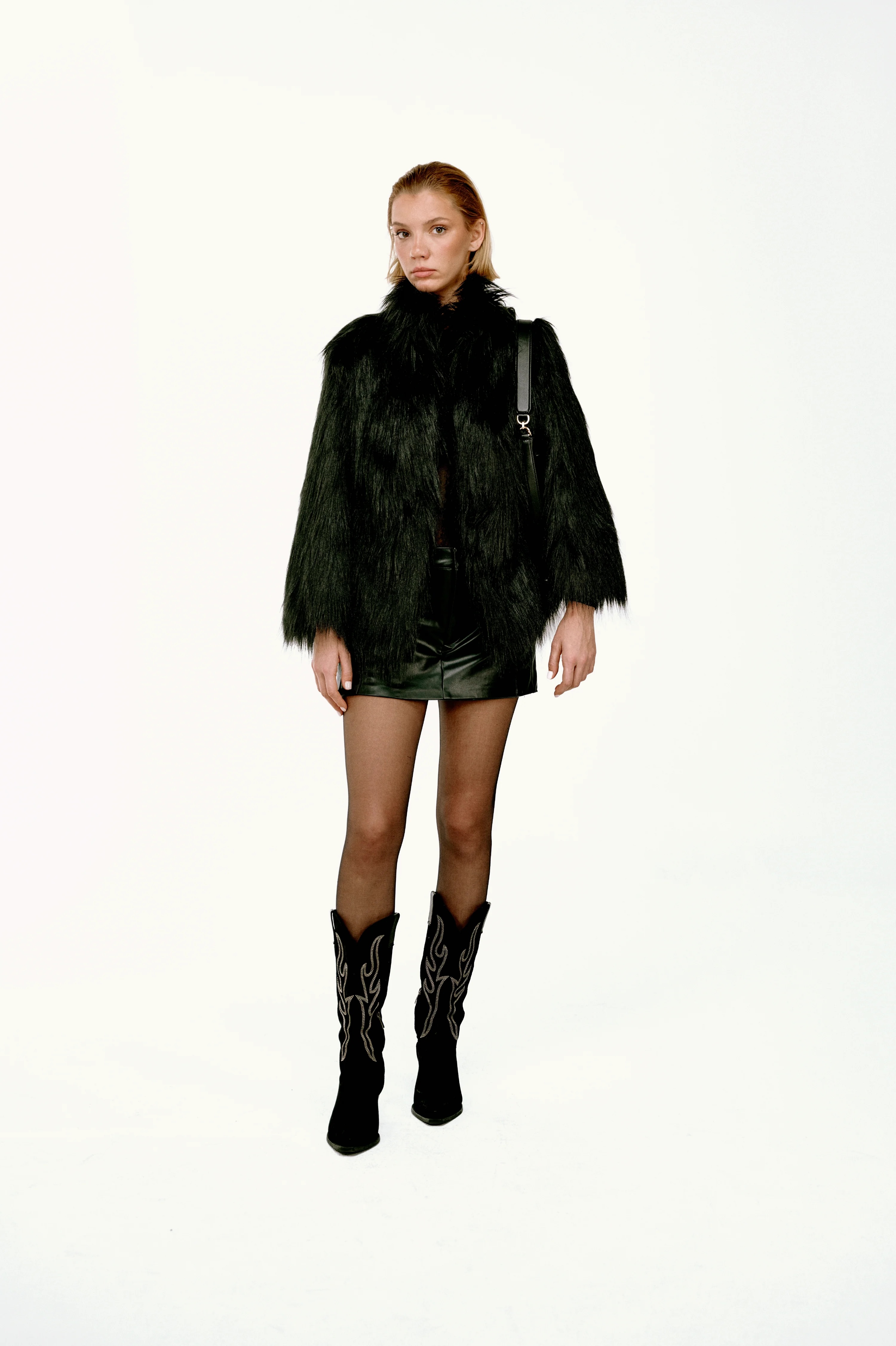 Midnight Yarasa Kollu Vegan Kürk