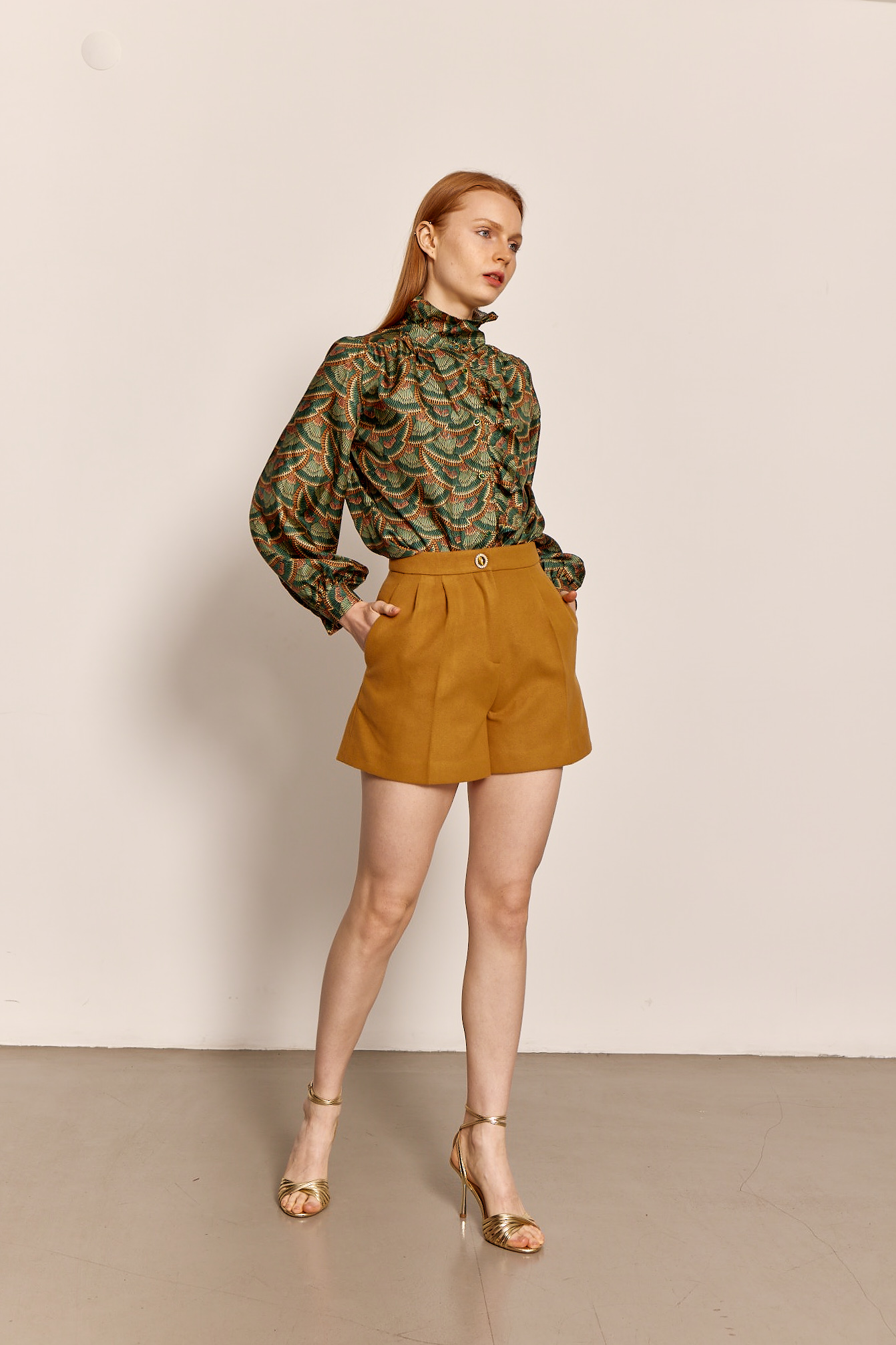 Rana Hardal Yün Kaşmir Şort