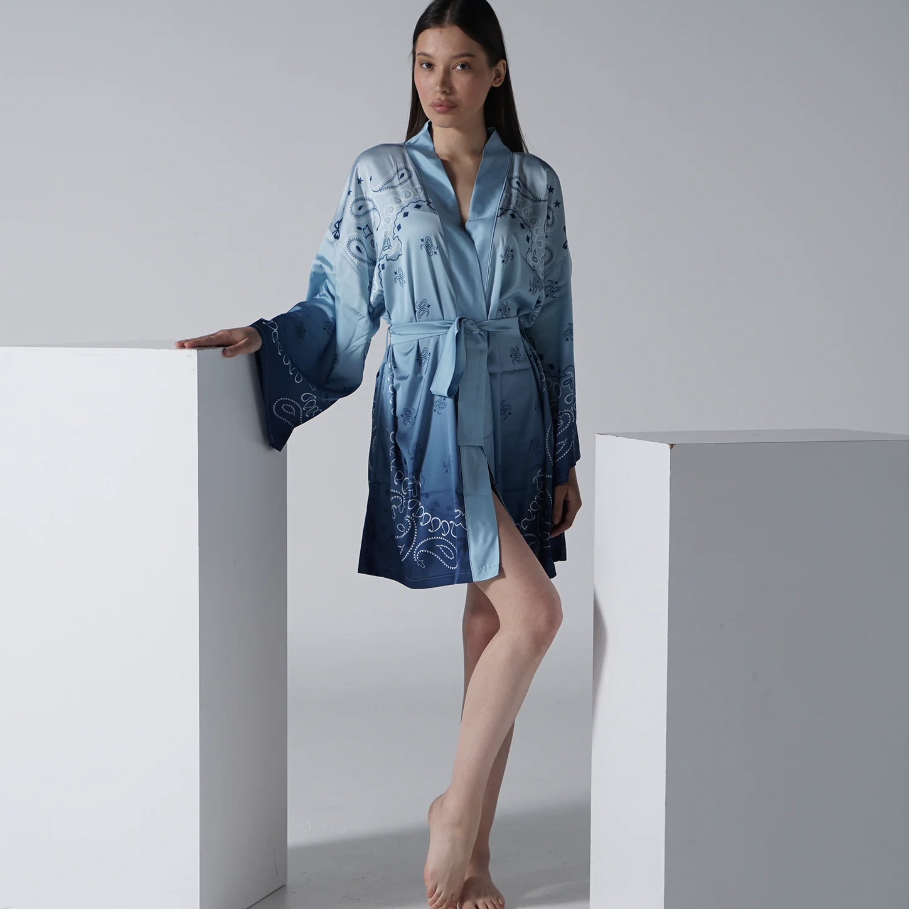 Laurel Bandana Desenli Saten Kimono