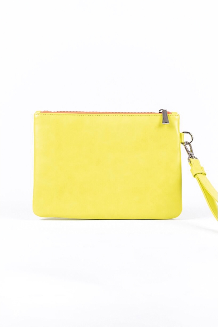 Yaya Clutch