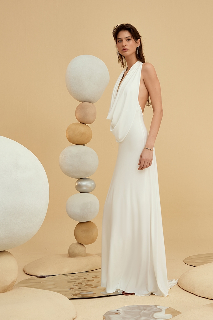 HALTER DRESS IN WHITE STRECH JERSEY
