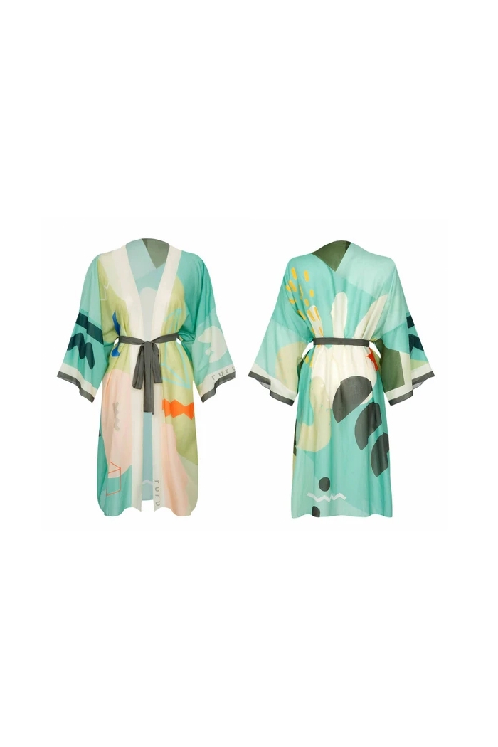 Roundaries Kimono